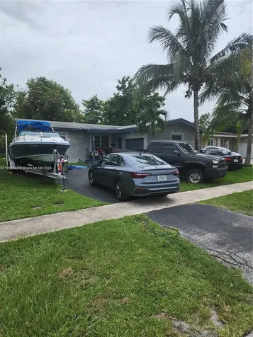 8310 NW 25th Street Sunrise FL 33322