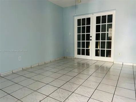 9824 SW 26th Terrace Miami FL 33165