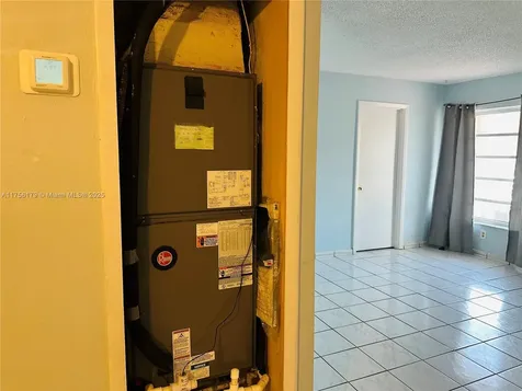 9824 SW 26th Terrace Miami FL 33165