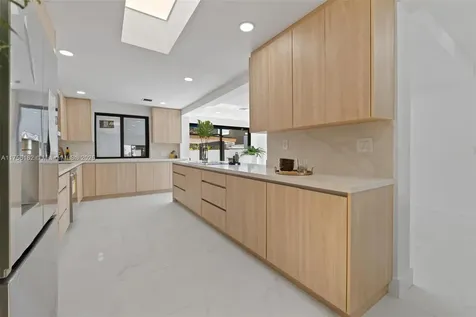 1754 SW 14th Terrace Miami FL 33145