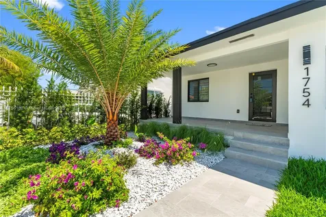 1754 SW 14th Terrace Miami FL 33145