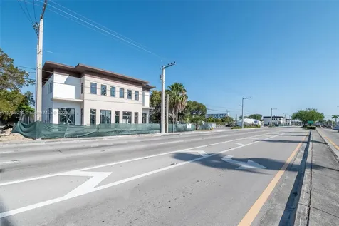 20200 SW S Dixie Highway Cutler Bay FL 33189
