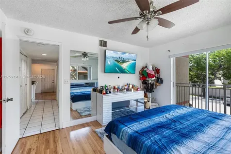 18830 NW 57th Avenue Hialeah FL 33015