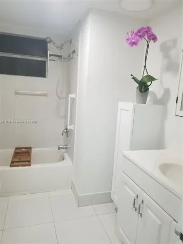 1670 NE 191st Street Miami FL 33179