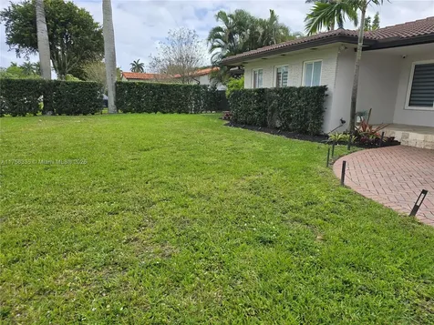1230 Jefferson Street Hollywood FL 33019