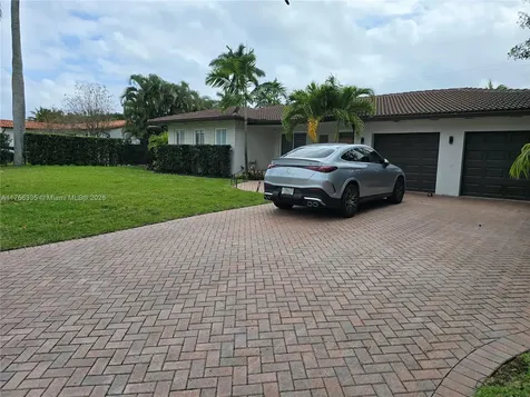 1230 Jefferson Street Hollywood FL 33019