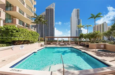 17555 Atlantic Boulevard Sunny Isles Beach FL 33160