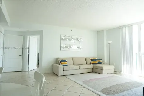 17555 Atlantic Boulevard Sunny Isles Beach FL 33160