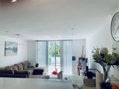 2801 NE 183rd Street Aventura FL 33160