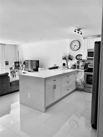 2801 NE 183rd Street Aventura FL 33160