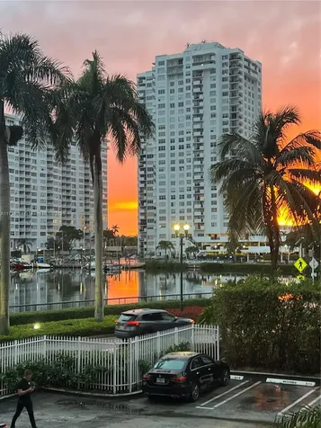 2801 NE 183rd Street Aventura FL 33160