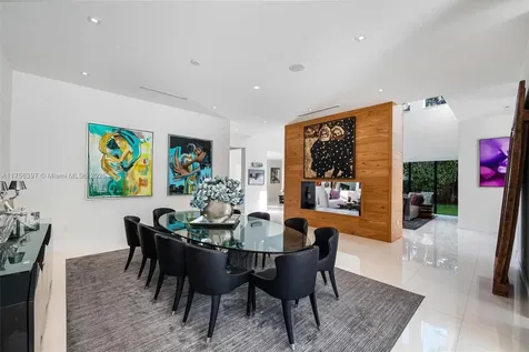 7360 SW 53rd Place Miami FL 33143