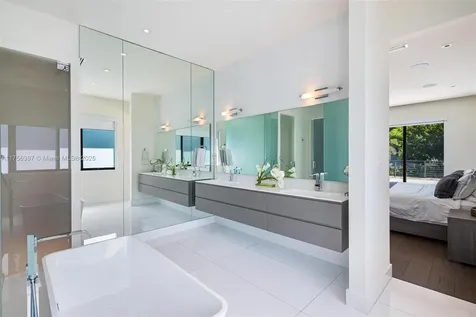 7360 SW 53rd Place Miami FL 33143