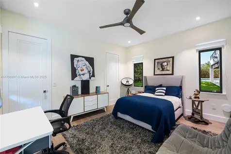 7360 SW 53rd Place Miami FL 33143