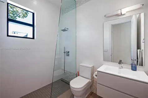 7360 SW 53rd Place Miami FL 33143