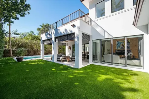 7360 SW 53rd Place Miami FL 33143