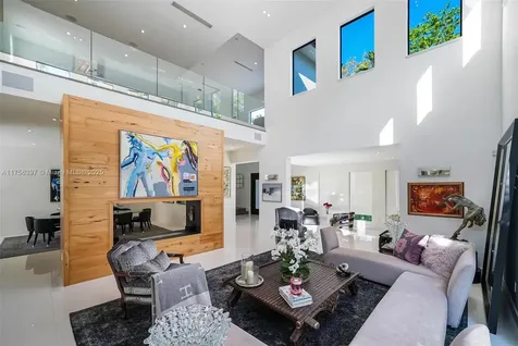 7360 SW 53rd Place Miami FL 33143