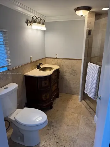 12520 SW 84th Avenue Road Miami FL 33156