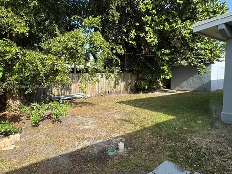 12520 SW 84th Avenue Road Miami FL 33156