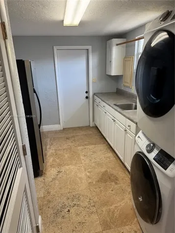12520 SW 84th Avenue Road Miami FL 33156