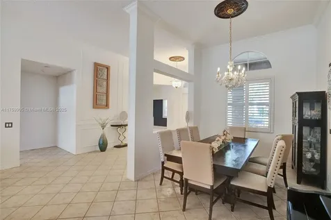 1436 Blue Jay Circle Weston FL 33327