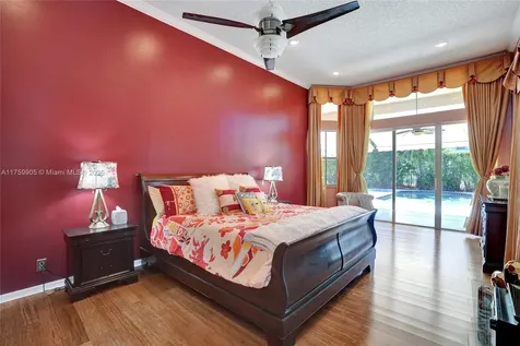 1436 Blue Jay Circle Weston FL 33327