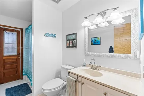 17023 SW 107th Place Miami FL 33157