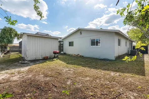 17023 SW 107th Place Miami FL 33157