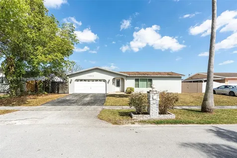17023 SW 107th Place Miami FL 33157
