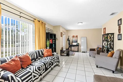 17023 SW 107th Place Miami FL 33157