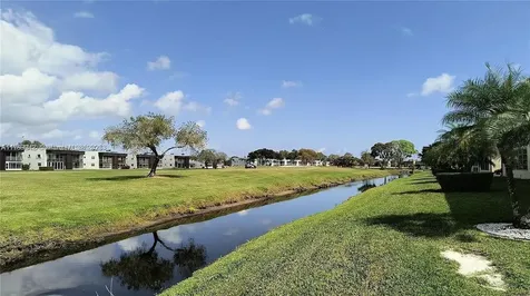 559 Normandy L Delray Beach FL 33484