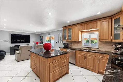 9020 SW 202nd Terrace Cutler Bay FL 33189
