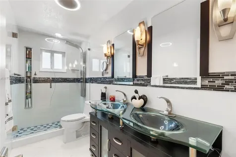 9020 SW 202nd Terrace Cutler Bay FL 33189