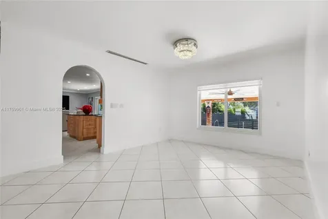 9020 SW 202nd Terrace Cutler Bay FL 33189