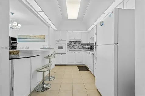 19370 Collins Avenue Sunny Isles Beach FL 33160