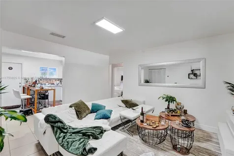 1548 NE 131st Lane North Miami FL 33161