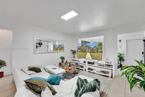 1548 NE 131st Lane North Miami FL 33161