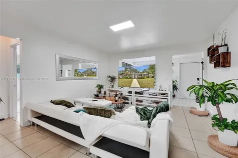 1548 NE 131st Lane North Miami FL 33161