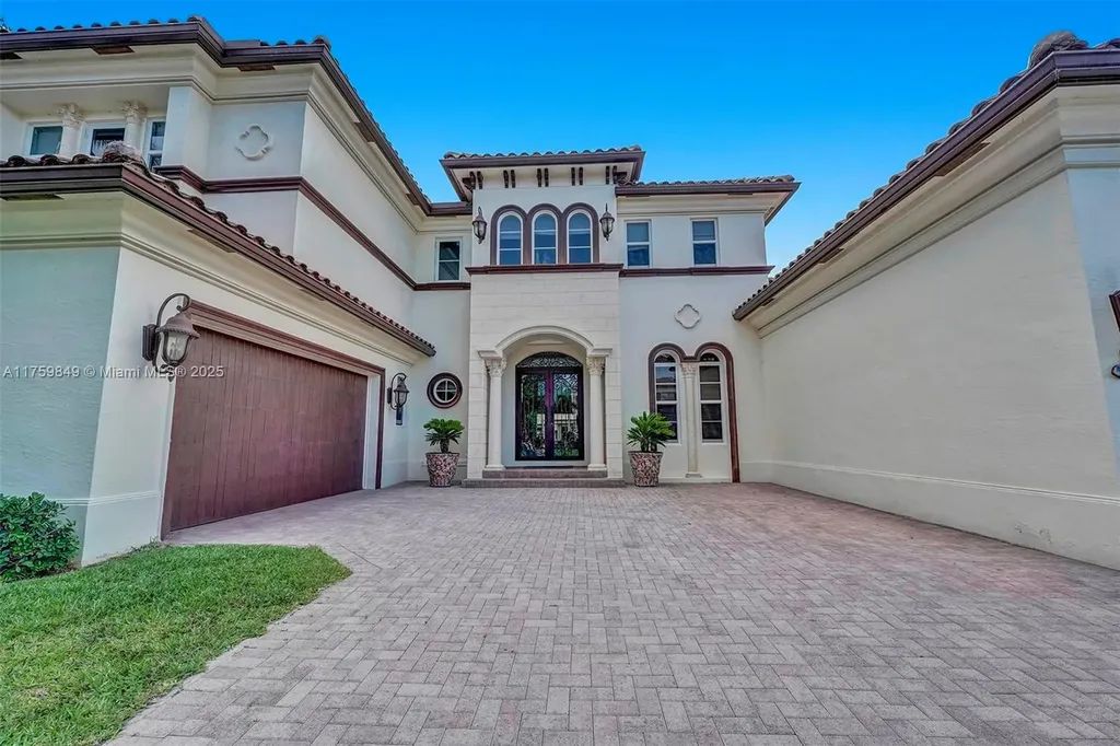 17529 Middlebrook Way Boca Raton FL 33496