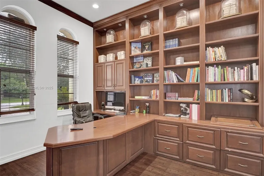 17529 Middlebrook Way Boca Raton FL 33496