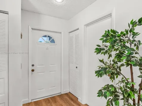 1363 Seagrape Circle Weston FL 33326