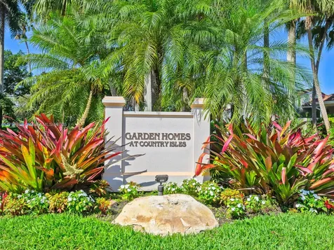 1363 Seagrape Circle Weston FL 33326