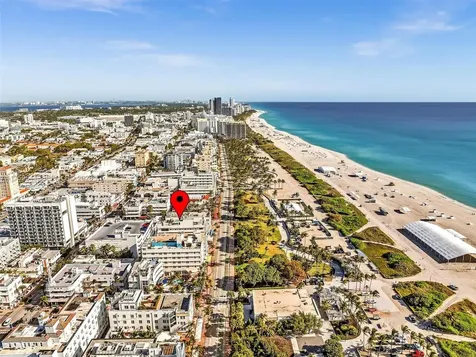 1052 Ocean Drive Miami Beach FL 33139