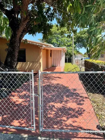 3395 W 14th Avenue Hialeah FL 33012
