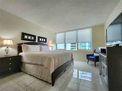 3505 S Ocean Drive Hollywood FL 33019