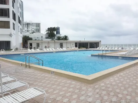 3505 S Ocean Drive Hollywood FL 33019