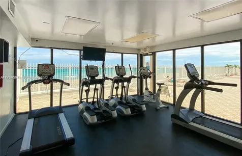 3505 S Ocean Drive Hollywood FL 33019