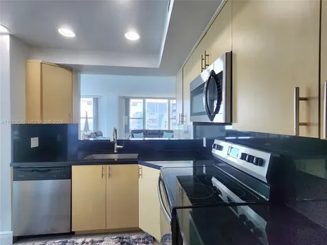 3505 S Ocean Drive Hollywood FL 33019