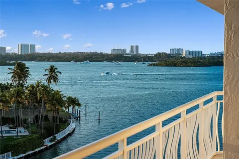 10140 W Bay Harbor Drive Bay Harbor Islands FL 33154
