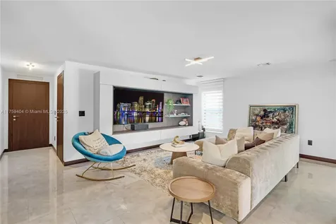 5453 NW 94th Doral Place Doral FL 33178